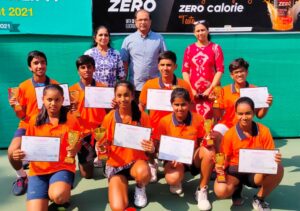 DOULES WINNER AND RUNNER UP WITH CHIEF GUEST