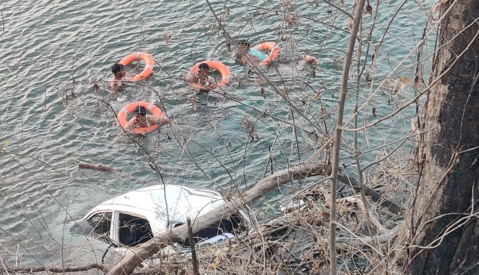 car in river Panshet Pune