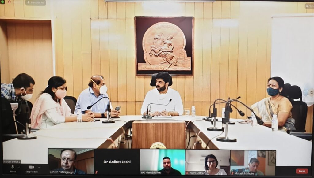 Pune Mayor Meeting with Mccia