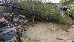 Indian Army Helps People Of Gujarat In Cyclone TAUKATE Hit Areas