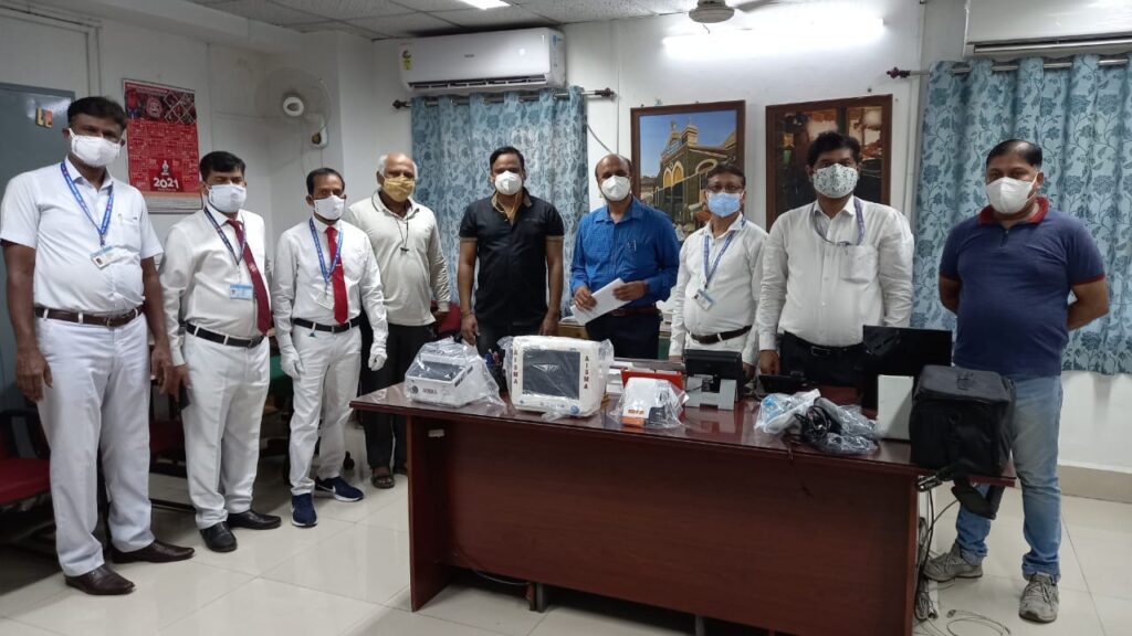 All India Station Masters Association Donates Medical Equipments