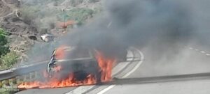 Car fire On Pune Expressway
