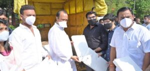 MG Car Owners In Pune Raise Funds To Support COVID19 Affected