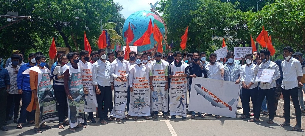 abvp protest against MIT WPU