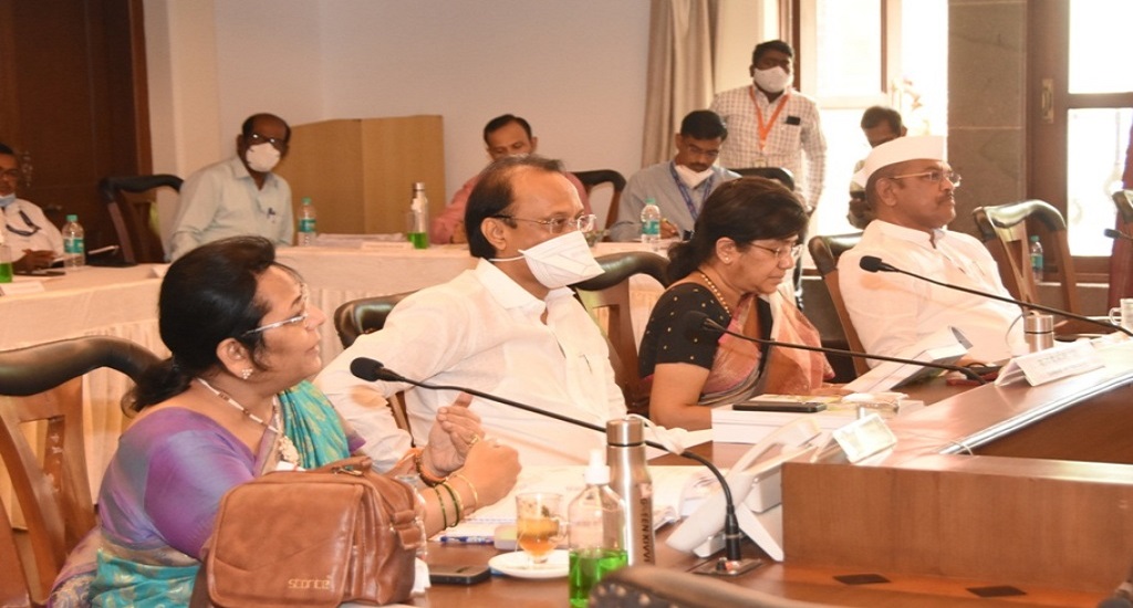 Ajit Pawar Reviews Draft Development Plan Published By PMRDA