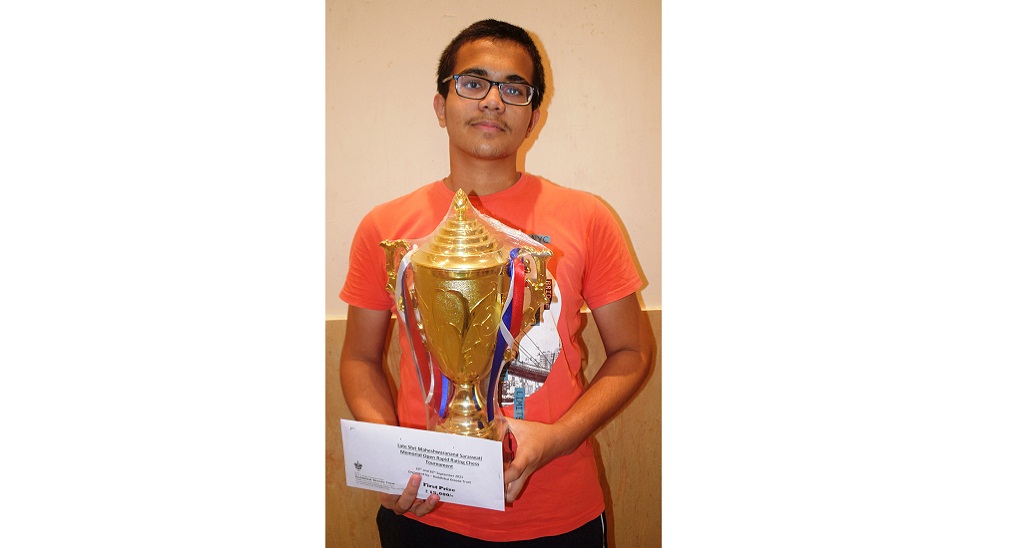 Winner Aditya Samant with the trophy