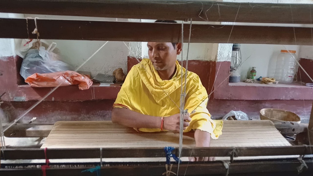 handloom anukriti pune