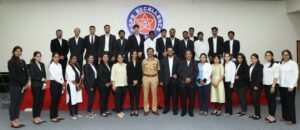 lawyers meet pune police commissioner