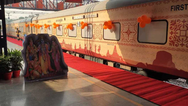 bharat gaurav train