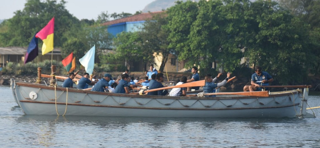 ins boat regatta