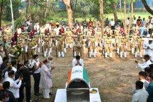 Veteran Social Worker Sindhutai Sapkal Laid To Rest With Full State Honours