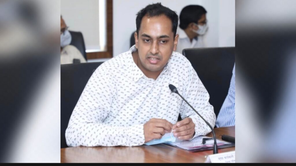 Ayush Prasad Zilla Parishad ZP Ceo