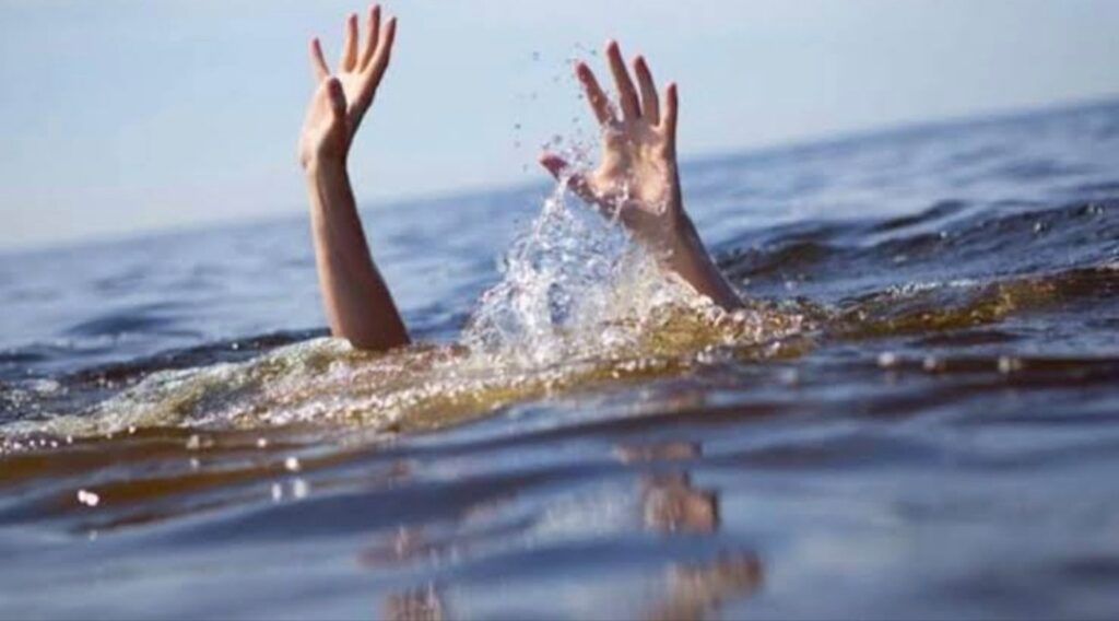drown