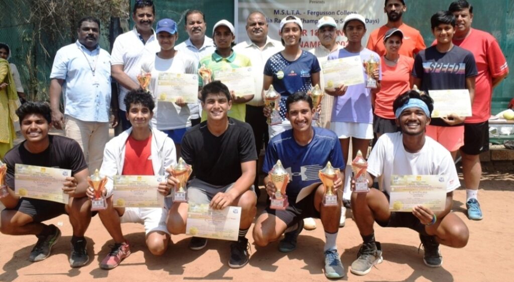 Group Tennis