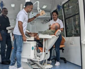 Health Chakra Mobile Dental van pic