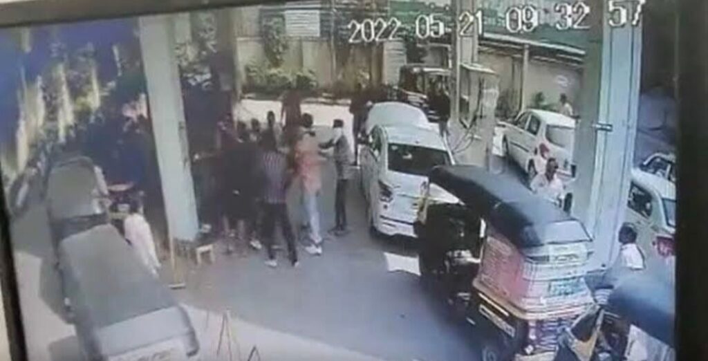 Yuvansh Gas Station in Narhe