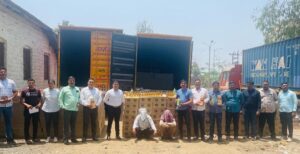 Foreign liquor bottles seized in Pune