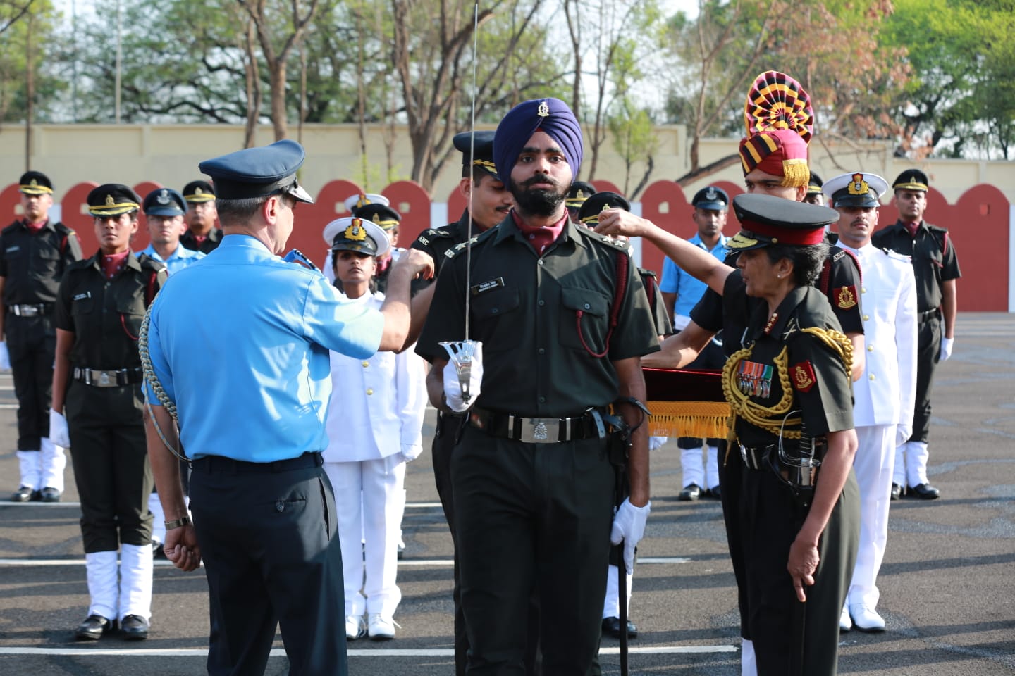 Pune Fifty Sixth Batch Of Medical Graduates Passes Out Of Armed Forces