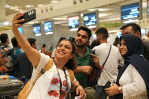 Mumbai Vietnam airport flight