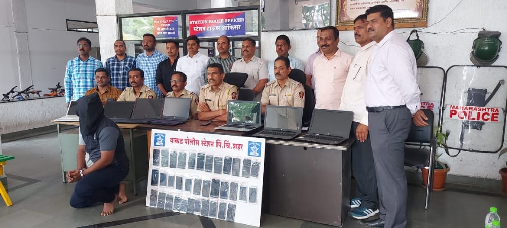 unemployed youth becomes laptop thief pune