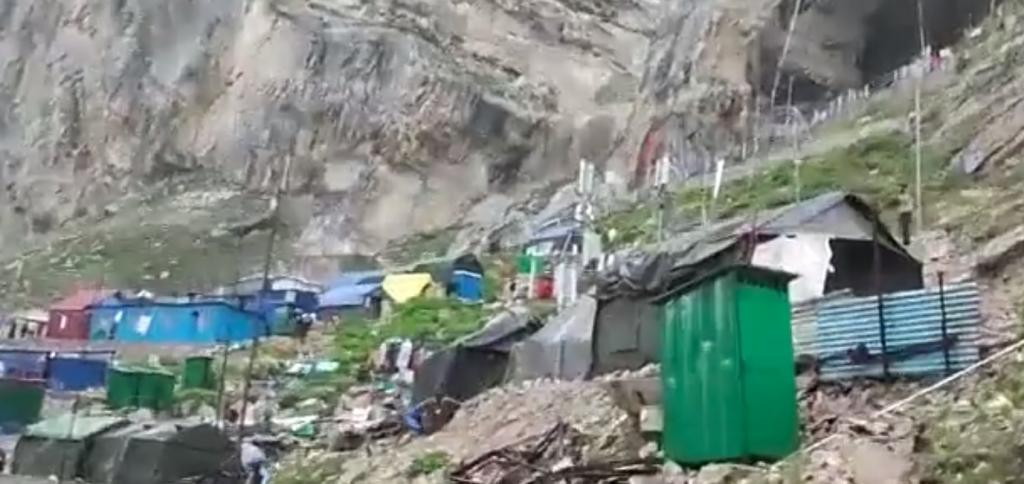 Two Pilgrims From Pune Died In Cloudburst During Amarnath Yatra: District Admin