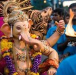 PCMC – Grand Ganesh Visarjan Celebrations Unfazed by Rain in Pimpri-Chinchwad