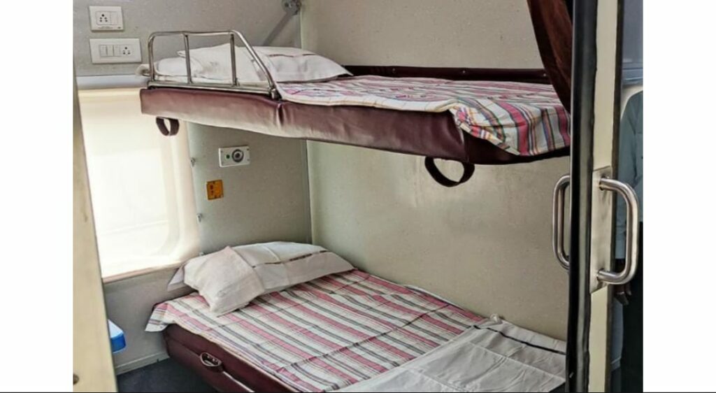 Prisonor made bedsheet used in Indian railways
