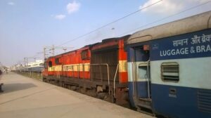 Pune-Amravati Express