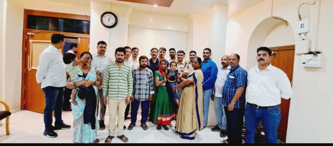 Pune Railway Police Rescue Kidnapped Child, Couple Arrested