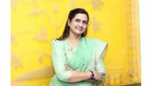 Dr Saundarya Rajesh (1)