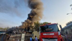 Fire Engulfs Shops In Juna Bazaar
