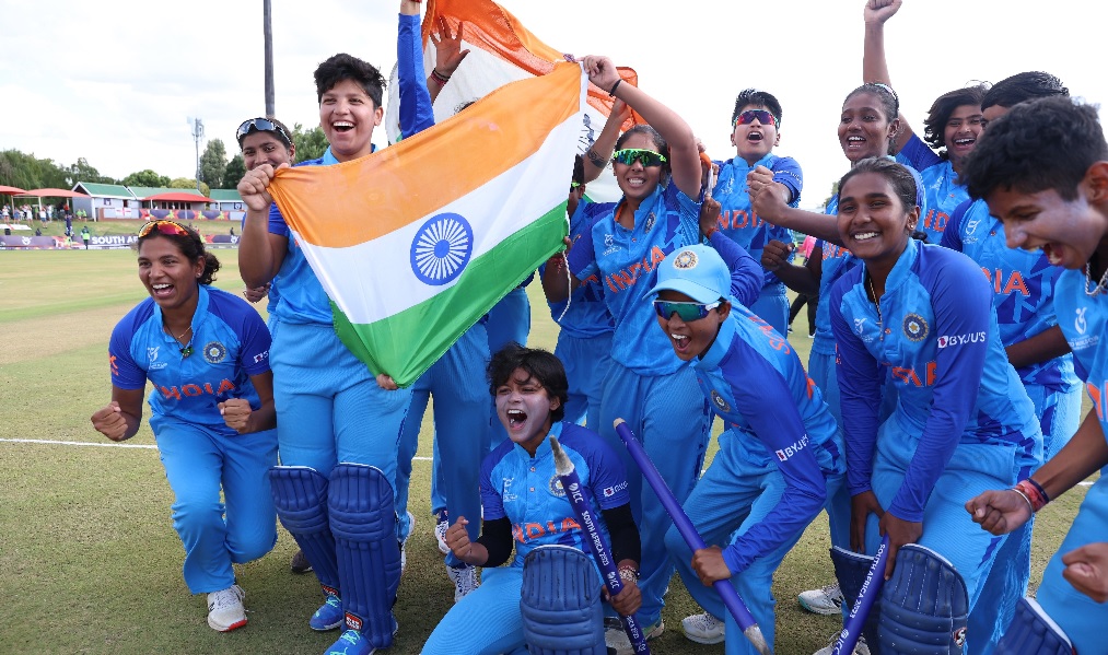 women cricket team