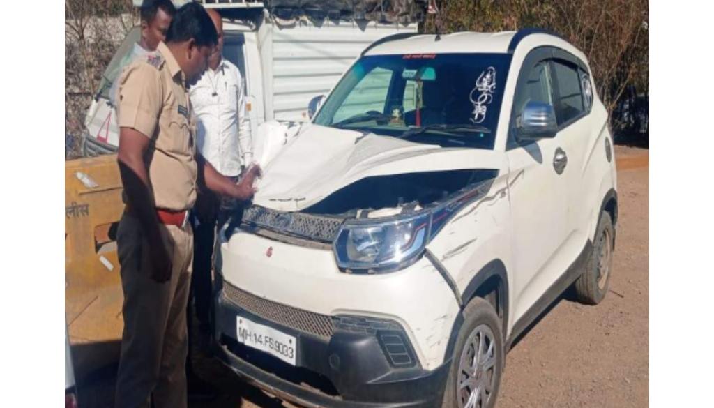 Accident on Pune-Nashik Highway