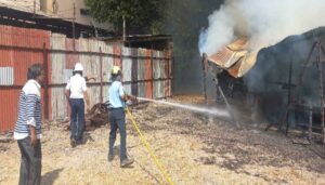 _Fire Breaks Out in Pune's Bhavani Peth
