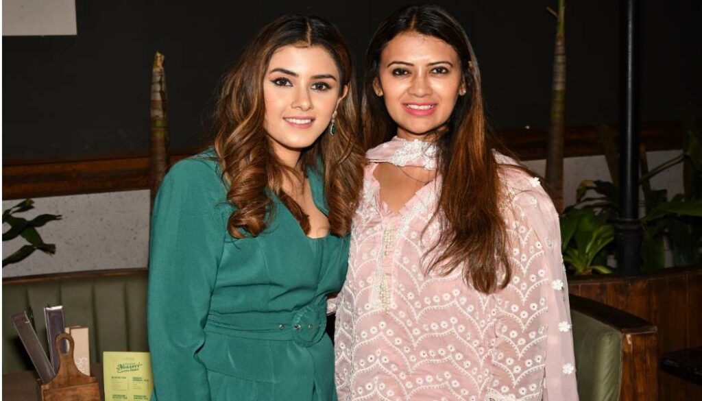 Shreya Ghodawat & Pooja Anand