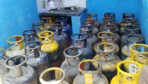 _114 Gas Cylinders In Black Market Bust At Sinhgad Road