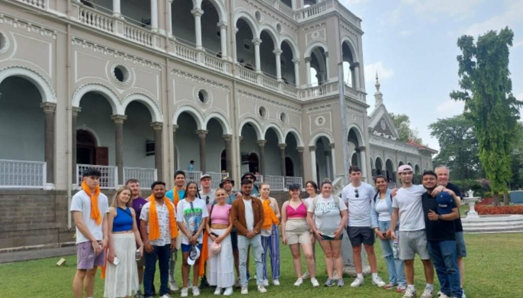 City Sports Experts meet visiting British Students