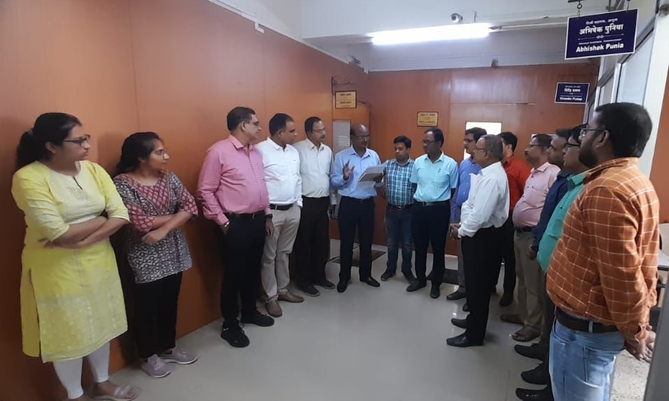 CGST Pune Superintendents Continue Agitation on Second Day, March to