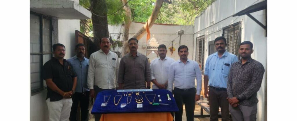 Pune Police Seize Rs 11 Lakh Worth of Stolen Gold