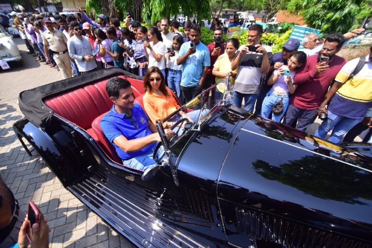 Vintage And Classic Cars Dazzle In Pune Rally With Huge Response From ...
