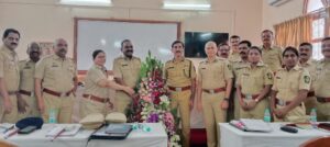 maharashtra prison officers