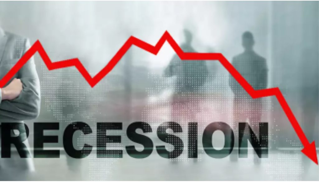 "2023 Economic Forecast India's Recession Probability At 0, UK's at
