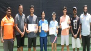 Winners and Runners Ups with guests (1)