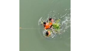 Youth Stuck In Middle Of River In Kalyani Nagar; Rescued