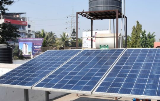 Pune Achieves Remarkable Milestone: 10,000 Solar Power Projects Generate 254 MW of Energy Pune, 1st June 2023: In a significant boost to rooftop solar power generation, MSEDCL has successfully implemented 10,170 solar power projects with a combined capacity of 253.94 MW in the Pune circle. The overwhelming response from customers, including individuals, societies, and commercial and industrial establishments, has contributed to this remarkable achievement. Among the implemented projects, domestic solar projects from 7,580 customers alone account for 72 MW, while another 3,580 projects with a capacity of 96.79 MW are currently in progress. The central government provides up to 40 percent subsidy for setting up rooftop solar power generation systems for domestic customers of Mahavitaran, including households, residential associations, and welfare associations. To ensure the smooth implementation of this scheme, Mr. Vijay Singhal, Chairman and Administrative Director of Mahavitaran, is actively reviewing the progress. Mr. Prasad Reshme, Level Director (Project), has been instrumental in providing support and momentum to the scheme. Under the subsidy scheme, domestic customers are eligible for a 40 percent subsidy for solar power systems ranging from 1 to 3 kW, while a 20 percent subsidy is applicable for systems exceeding 3 kW up to 10 kW. For instance, a 3 kW solar power system costs approximately Rs. 1,24,000, out of which the concerned customer would have to bear an actual expenditure of around Rs. 74,400 after availing a 40 percent central grant of approximately Rs. 49,600. Additionally, housing societies and welfare associations can avail a 20 percent subsidy for group use, up to 500 kW with a limit of 10 kW per house. To date, Pune circle has witnessed the implementation of 7,580 domestic projects with a capacity of 17.83 MW, 1,364 commercial projects totaling 36.11 MW, 641 industrial projects reaching 110.28 MW, and 585 projects from other customers generating 35.55 MW. Furthermore, there are 2,880 domestic projects under construction with a capacity of 15.01 MW, 343 commercial projects totaling 55.64 MW, 224 industrial projects reaching 8.31 MW, and 133 projects from other categories generating 8.31 MW. The promotion of solar power generation projects and the training of engineers and technical workers have played a significant role in the growth of rooftop solar projects in Pune. The Ganeshkhind rest house was actively involved in the promotion of solar power generation, while engineers and technical workers received specialized training. Additionally, representatives from 45 'Solar' agencies on the selected list underwent specialized training. A joint workshop was also conducted, bringing together assistant engineers (quality control) from all 41 subdivision offices and representatives of 'solar' agencies. Mr. Rajendra Pawar, Chief Engineer, emphasized the substantial financial benefits enjoyed by individuals and societies through rooftop solar energy projects, as they significantly reduce electricity expenses. The project development costs can be recovered within four to five years, and the benefits can be reaped for approximately 25 years. Through the net metering system, excess electricity can be sold back to Mahavitaran at the prevailing rates. Mr. Pawar urged electricity consumers to take advantage of rooftop solar power schemes to achieve financial savings and contribute to environmental protection.