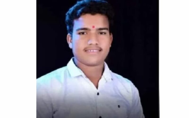 Pune Student Overcomes Challenges to Score 35 Marks in All Subjects
