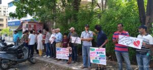 Residents Of NIBM Road Take To The Streets, Seeking Action From Pune Municipal Corporation