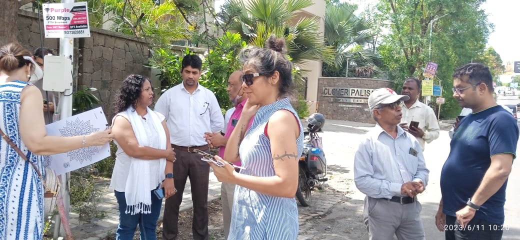Residents Of NIBM Road Take To The Streets, Seeking Action From Pune Municipal Corporation