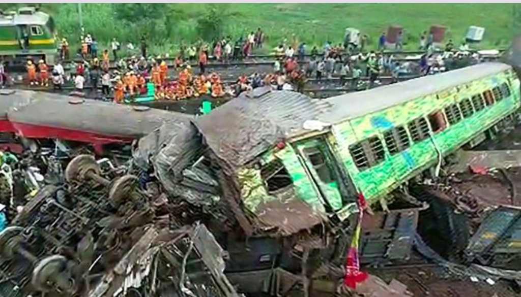 लूप लाइन ट्रैक पर आखिर क्यों भेजी गई मेन लाइन पर आने वाली कोरोमंडल एक्सप्रेस? Why was the Coromandel Express coming on the main line sent on the loop line track?