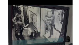 Two Brothers Stabbed In Pune